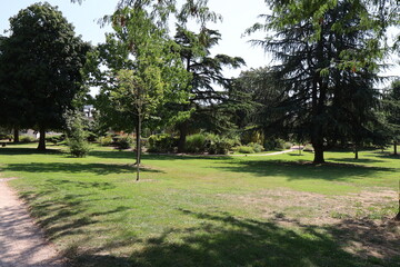 Le parc de la Guierle, parc public, ville de Brive La Gaillarde, département de la Corrèze, France