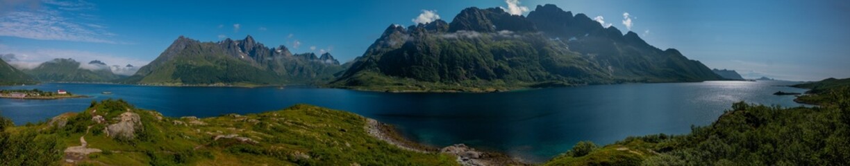 Obraz premium Stunning view of the Austnesfjorden, a 13-km long fjord starting on the Vestfjorden and cutting deep into the island of Austvågøya, Vågan, Lofoten Islands, Nordland, Norway.