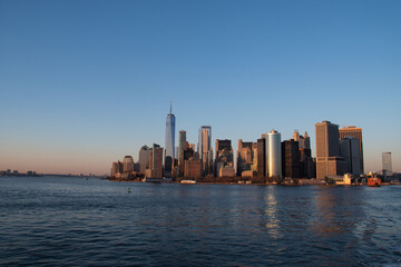 Obraz premium Downtown New York View from New York Harbour