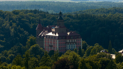 Zamek w Walbrzychu © sopthedrone