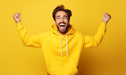 Fototapeta premium Isolated Man screaming Over yellow Background