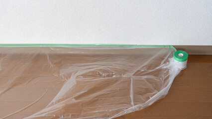 養生資材・a protective coating|マスカーで床を保護する - obrazy, fototapety, plakaty