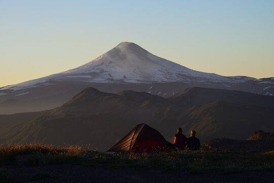 Camping vor Vulkan Villarica in Chile