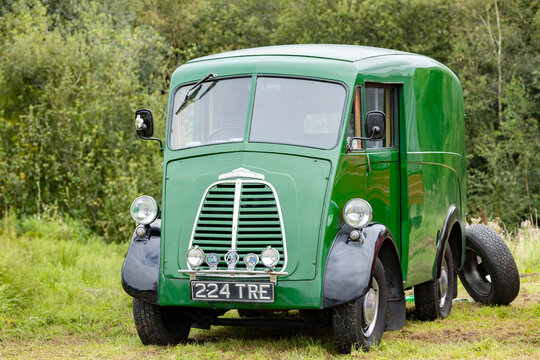 Morris J2 Van used by the GPO telephones section as a technical support vehicle and displayed at a vintage show