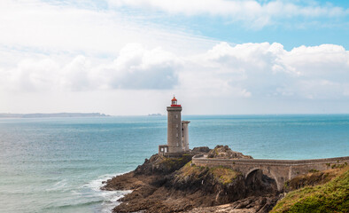 Fototapeta na wymiar panoramic view of the famous le petit minou lighthouse located in a scenic area of brittany