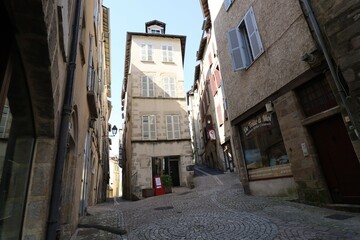 Rue typique dans la vieille ville, ville de Tulle, département de la Corrèze, France