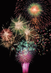 日本の伝統的な打ち上げ花火　大曲