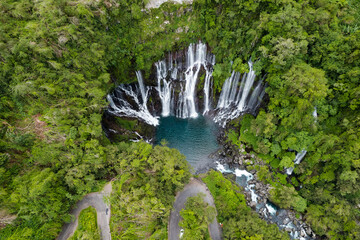 Cascade Grand Galet à Saint-Joseph vue en drone sur l'Ile de La Réunion