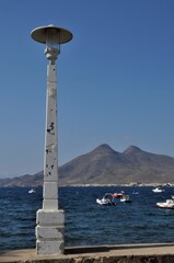 Vista de Los Frailes desde el pueblo de Punta del Moto