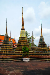 Fototapeta premium Wat Pho is a buddhist temple in the old town of Bangkok next to the King's Palace 