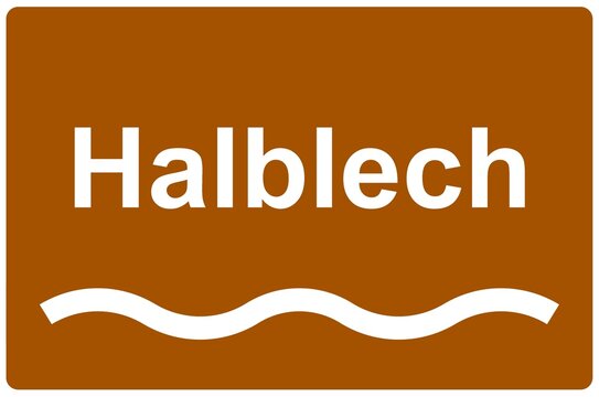	
Illustration eines Flussnamenschildes des Flusses "Halblech"