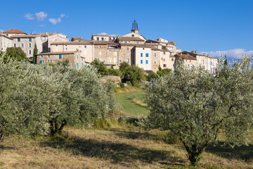 Venterol charmant village situé dans le département de la Drôme en région Auvergne-Rhône-Alpes.