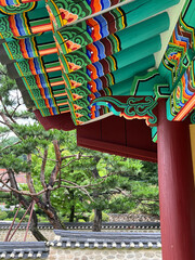 the eaves of a traditional Korean house
