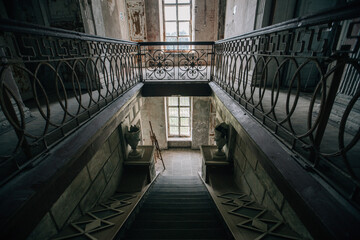 Old majestic abandoned historical mansion Znamenskoye-Rayok, inside view