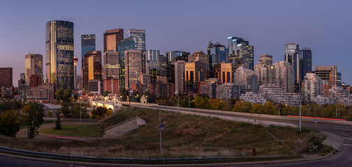 Fototapeta premium Calgary's urban city centre on an early fall morning. 