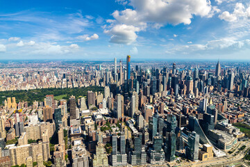 Aerial view of Manhattan in New York - obrazy, fototapety, plakaty