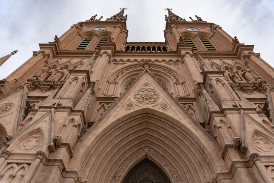 Vista de la Bas&iacute;lica de Luj&aacute;n. Principal Iglesia de Argentina y casa de su Patrona. Ubicada en la ciudad de Luj&aacute;n en la provincia de Buenos Aires.