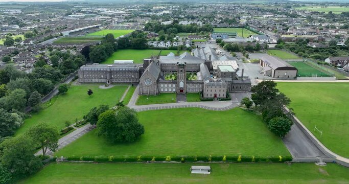 Fly over the beautiful building of St. Peters College Wexford 4k