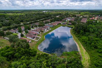 Fototapeta na wymiar Aerial view of a residencial condominium suburb in Tampa Florida
