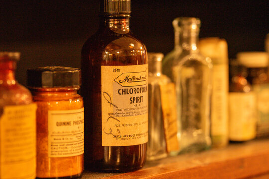 Chloroform Bilder Durchsuchen 344 Archivfotos, und