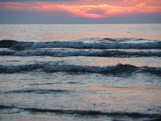 夕景　夕暮れの海