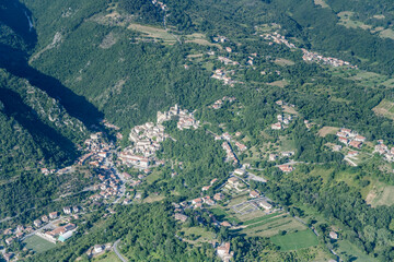 Fototapeta na wymiar Cantalice hilltop village, Italy
