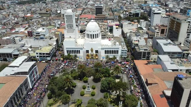 AMBATO CATEDRAL CON TOMA DE DRONE