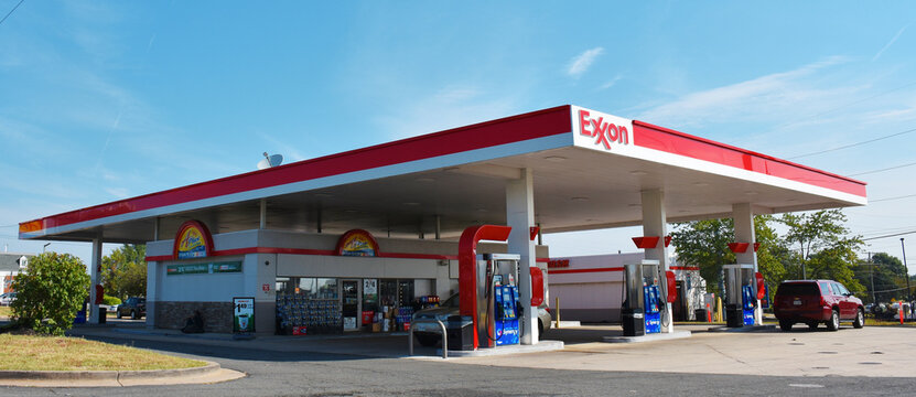 Exxon Gas Station in Manassas, Virginia, USA