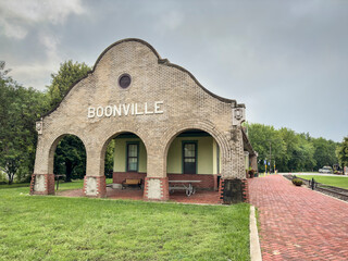 Boonville railroad depot and  Katy Trail State Park. The park is the nation's longest rails-to-trails project, 237 mile bike trail, stretching from the Machens to Clinton.
