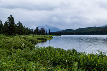 Fototapeta premium Lake Maligne in Jasper National Park in Alberta, Canada.