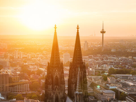 Cologne Cityscape at dusk
