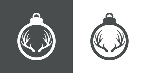 Tiempo de Navidad. Logo con silueta de bola de navidad con astas de ciervo o de reno Rudolph para su uso en invitaciones y felicitaciones - obrazy, fototapety, plakaty