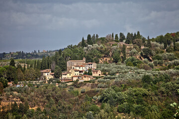 Fototapeta na wymiar Village in the Mountains of Tuscany