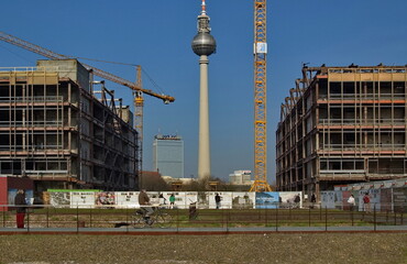 Abriss des Palastes der Republik in Berlin, März 2007 - 649715570