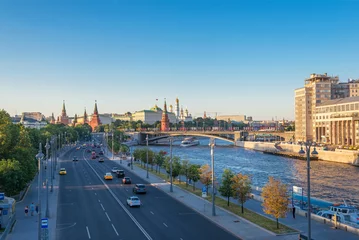 Photo sur Plexiglas Moscou moscow cityscape, view of Moscow Kremlin and embankment of Moscow river in Moscow, Russia