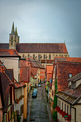 Obraz premium A beautiful day in the Bavarian city of Rothenburg ob der Tauber.