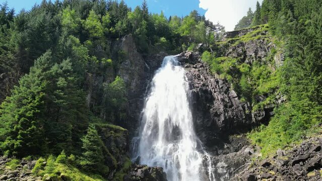 Espelandsfossen Waterfall Cascade in Granvin, Odda, Norway, Scandinavia - Tilt Down