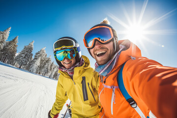 Couple on ski slope skiing on sunny day in the alps. - obrazy, fototapety, plakaty