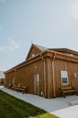 Fototapeta na wymiar new barn in the countryside
