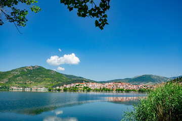 Fototapeta na wymiar Kastoria, Greece. View over the lake 