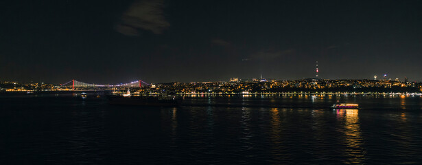 Fototapeta na wymiar Istanbul by Night, Turkey