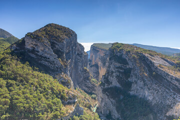 les falaises du  canyon du Verdon en été en France