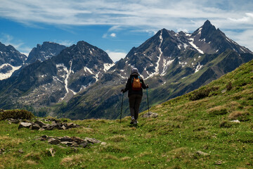 passeggiata sulle Alpi
