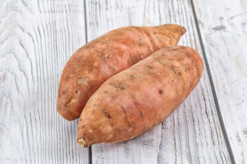 Sweet raw batat for cooking