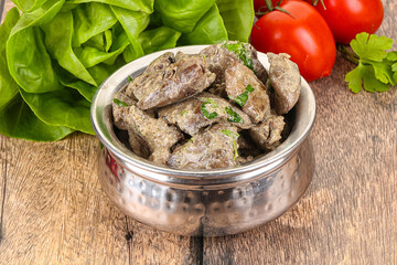 Chicken liver with cream sauce