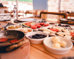 table setting in restaurant