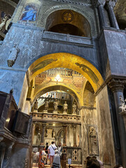 Fototapeta premium Discovering the jewels of Venice