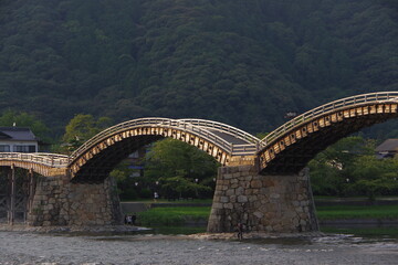 木の橋