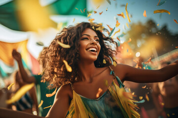 Closeup portrait of Woman in Brazilian samba carnival costume with colorful feathers plumage. Happy woman smiling and dancing on Brazilian Carnival - obrazy, fototapety, plakaty