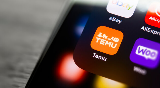 mobile phone screen close up view focusing on the temu application: Sonora, Mexico - September 21, 2023